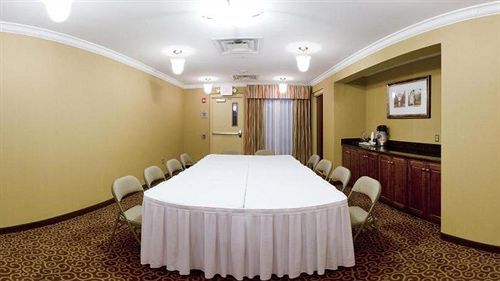 Holiday Inn Express & Suites Macon - I-475 By Ihg Exterior photo